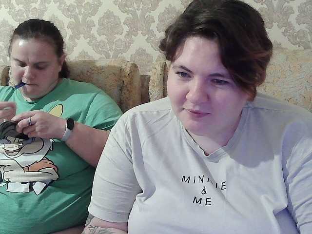 HollyXEva