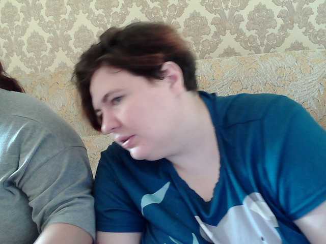HollyXEva