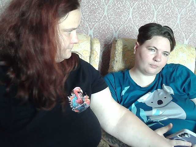 HollyXEva live webcam show