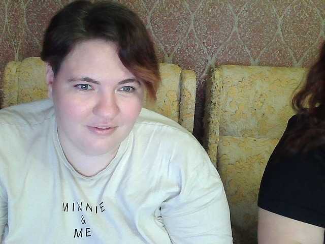 HollyXEva