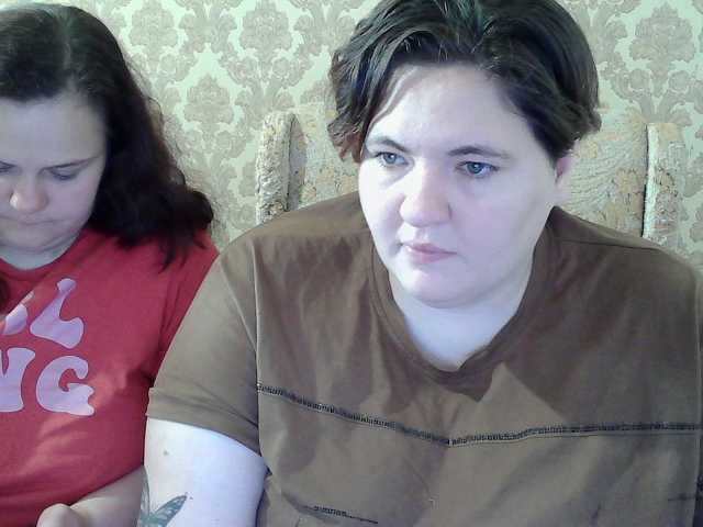 HollyXEva live cam on BongaCams