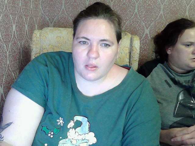 HollyXEva
