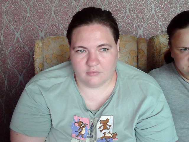 HollyXEva live cam on BongaCams