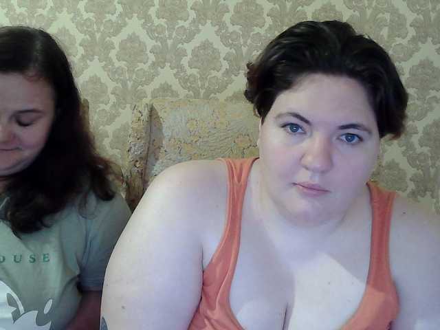 HollyXEva
