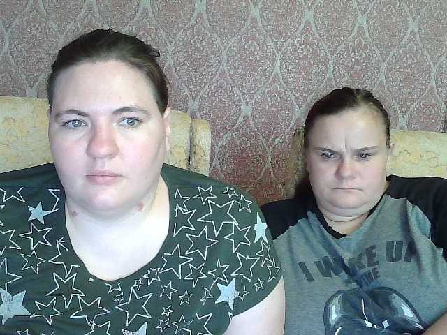 HollyXEva live webcam show