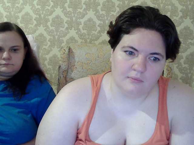 HollyXEva