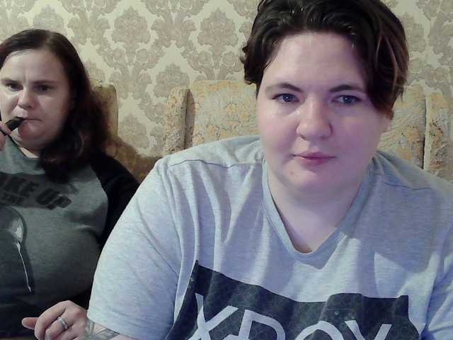 HollyXEva
