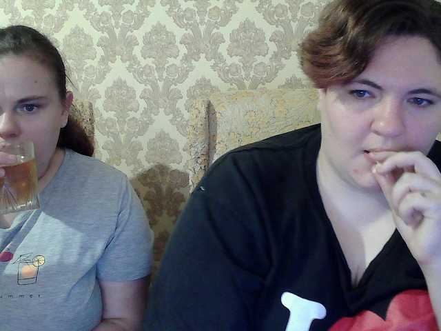 HollyXEva