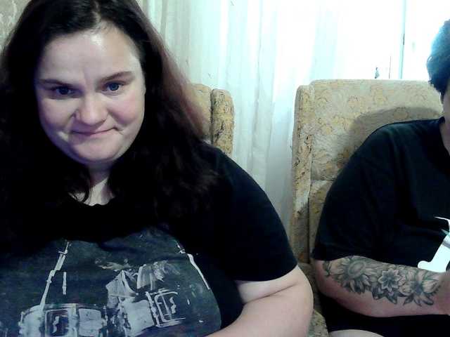 HollyXEva live cam on BongaCams