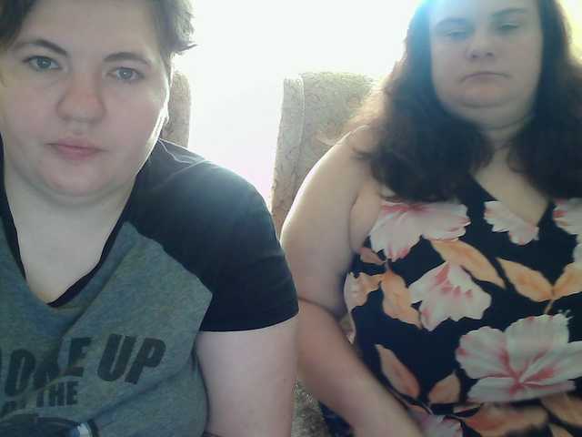 HollyXEva