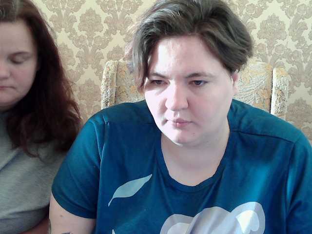 HollyXEva