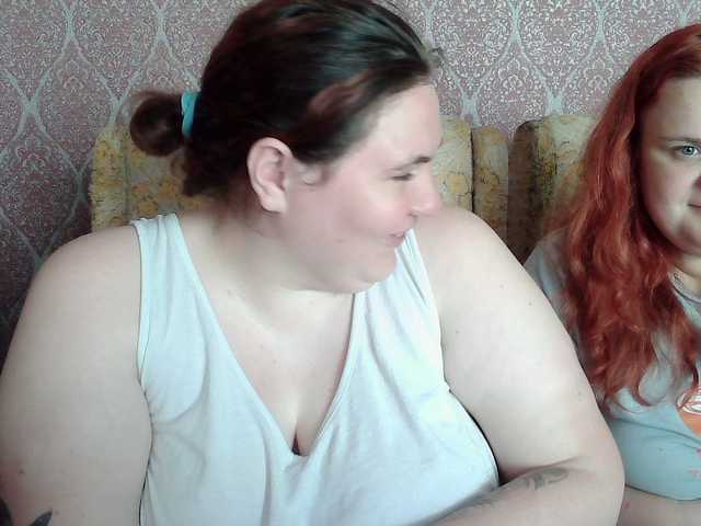 HollyXEva live cam on BongaCams