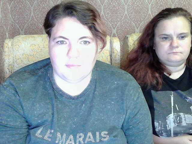 HollyXEva live webcam show