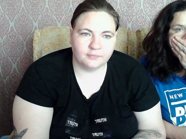 hollyxeva online