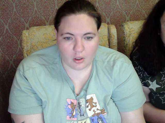 HollyXEva live cam on BongaCams