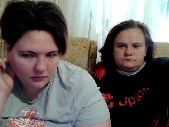 HollyXEva