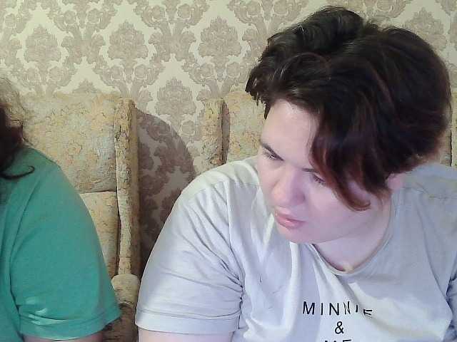 HollyXEva
