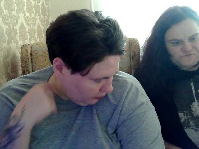 HollyXEva