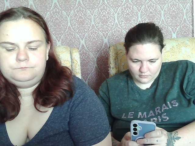 HollyXEva live cam on BongaCams