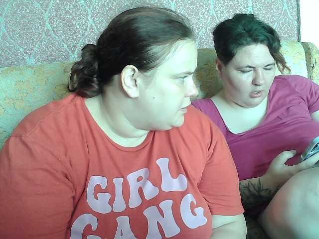 HollyXEva live cam on BongaCams