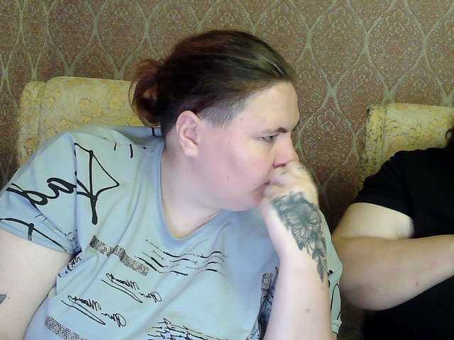 HollyXEva