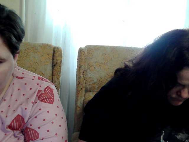 HollyXEva