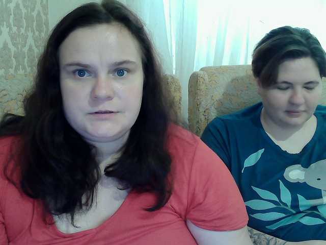 HollyXEva live cam on BongaCams