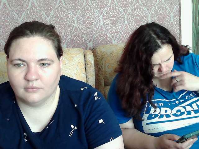 HollyXEva live cam on BongaCams