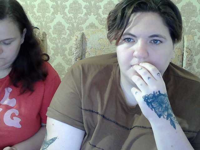 HollyXEva