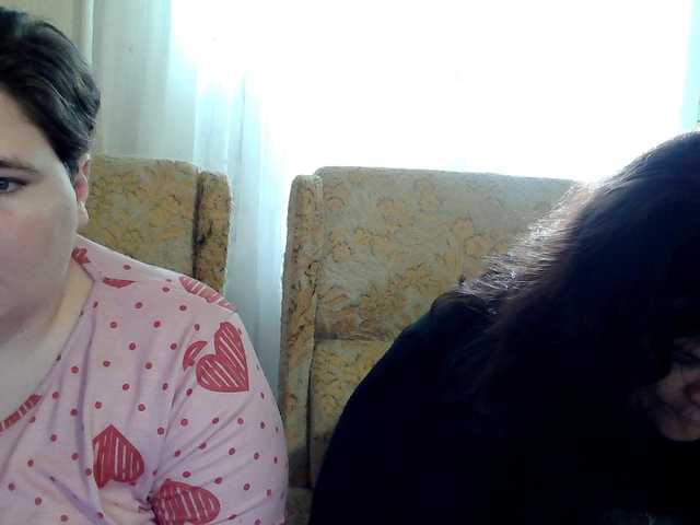 HollyXEva