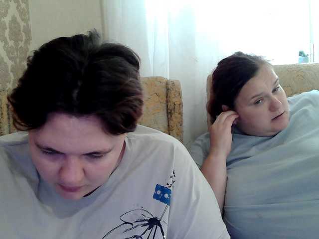HollyXEva live cam on BongaCams