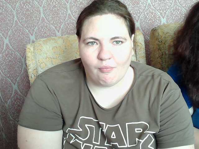 HollyXEva