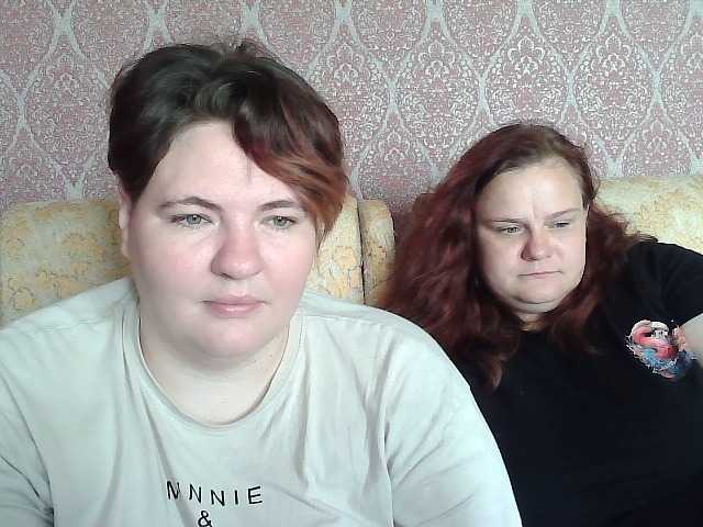 HollyXEva live webcam show
