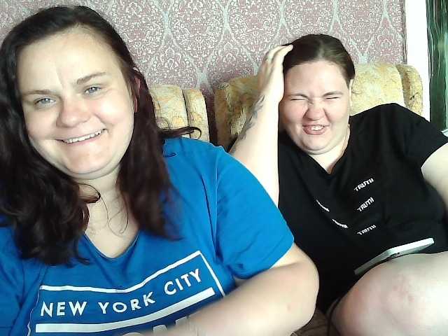 HollyXEva