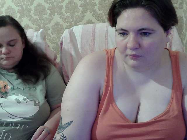 HollyXEva live cam on BongaCams
