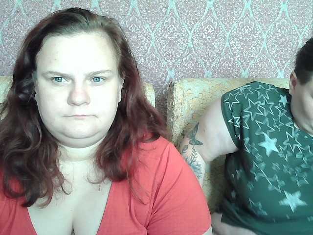 HollyXEva live webcam show