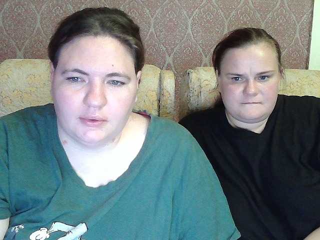 HollyXEva live webcam show