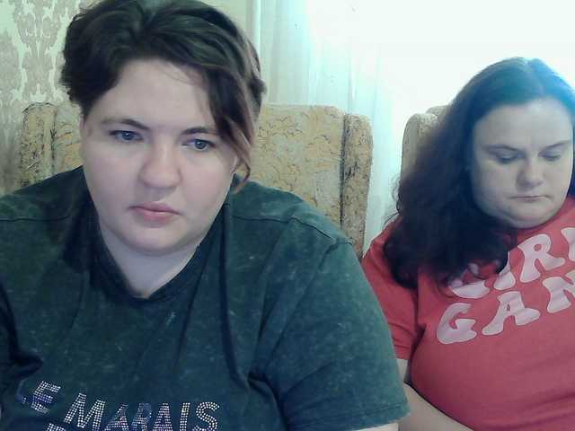 HollyXEva