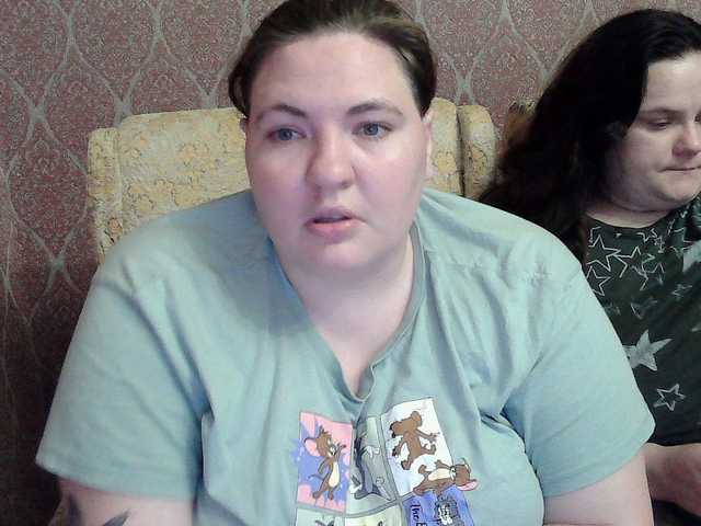HollyXEva