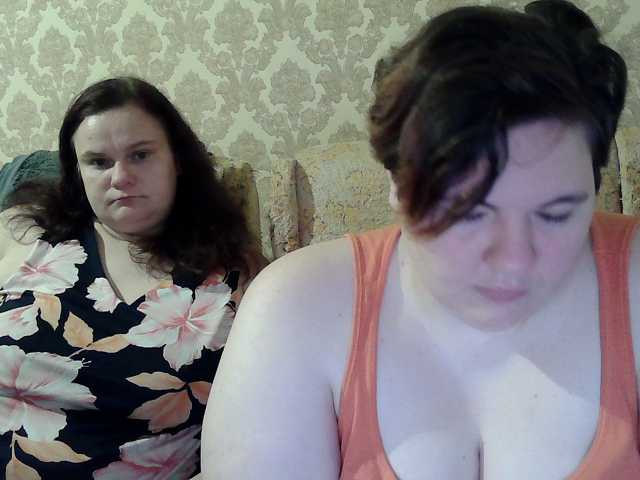 HollyXEva