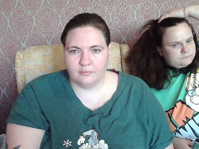 HollyXEva