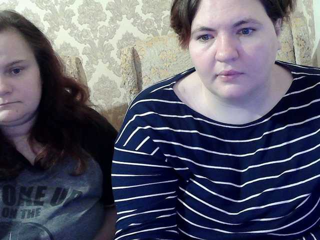 HollyXEva live cam preview