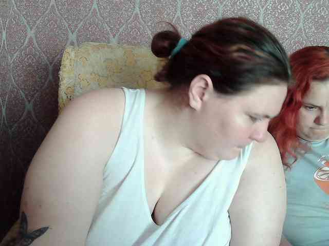 HollyXEva webcam