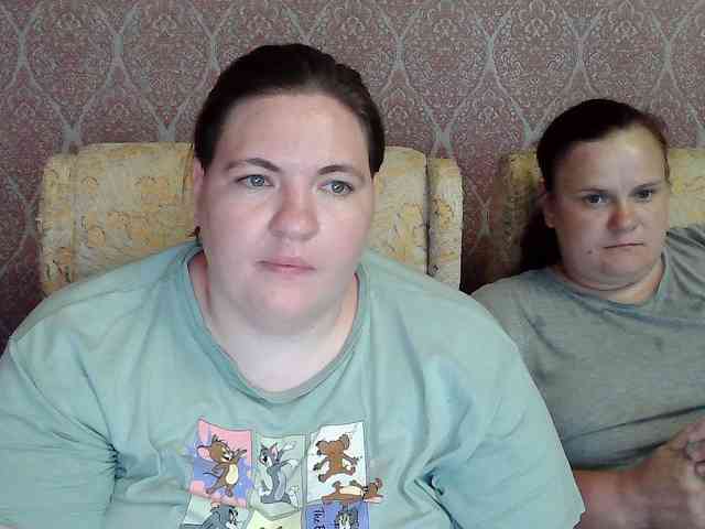 HollyXEva webcam
