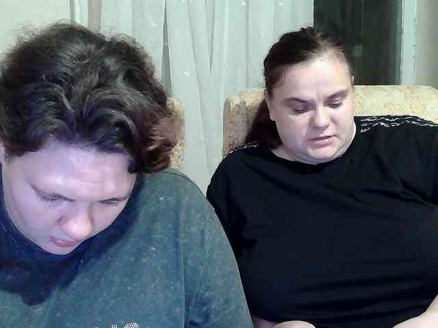 HollyXEva webcam