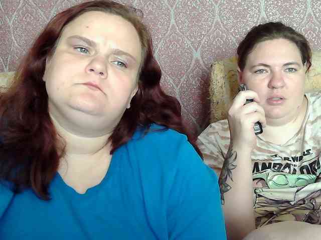HollyXEva webcam
