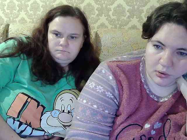 Модель: HollyXEva