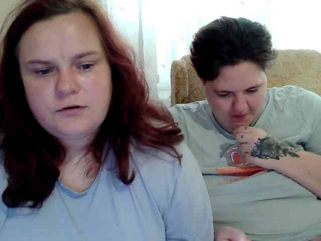 HollyXEva webcam
