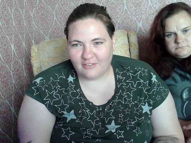 Модель: HollyXEva