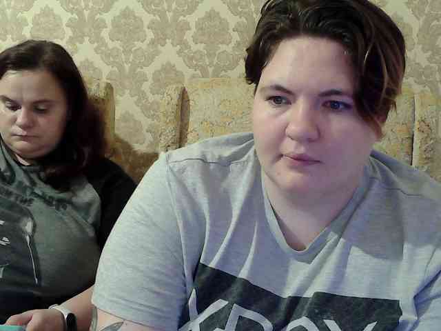 HollyXEva webcam